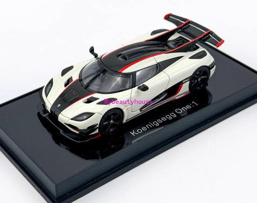 Autoart white one 1 - 1:64, super