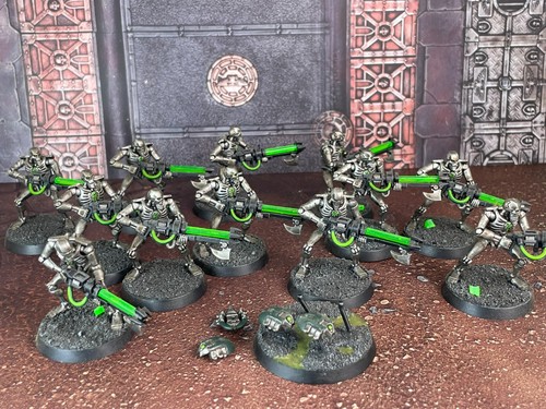 Warhammer dipinto necron - warhammer,