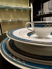 Servizio piatti Royal Bone