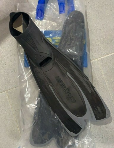 Pinne per snorkeling sub - snorkeling, stock