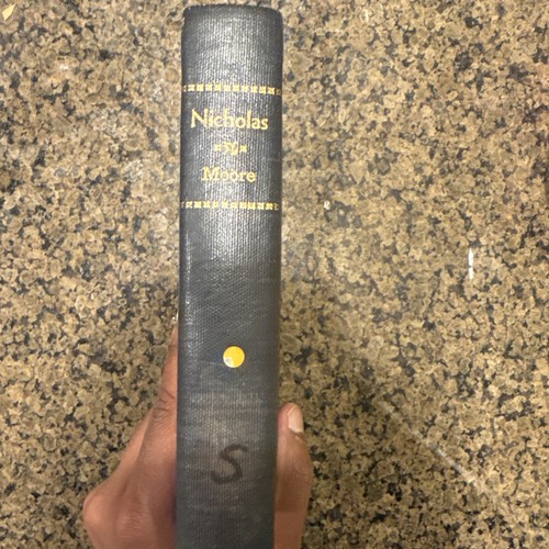 Nicholas manhattan - nicholas:,