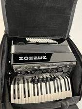 Hohner Amica Forte III 72