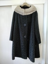 Cappotto a dondolo Astrakhan