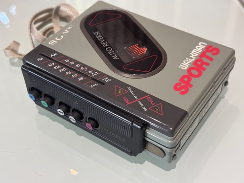 Sony f75 sports walkman - wm-f75,