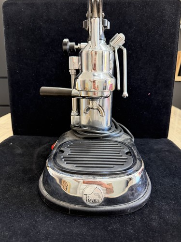 Pavoni europiccola - la,