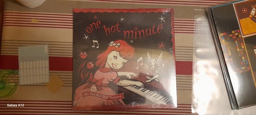Red hot chili peppers - hot,