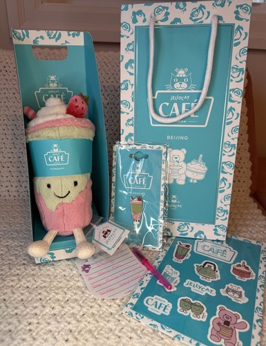 Bnwt jellycat beijing - *bnwt*,