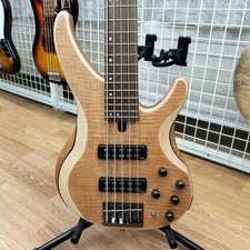 Basso elettrico YAMAHA