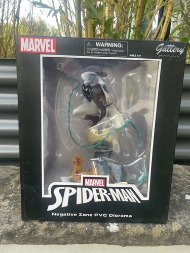 Diamond select marvel gallery - select,