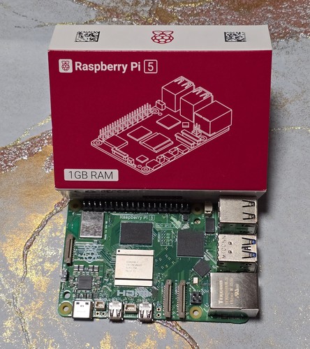 Raspberry quad core 2 4 - pi, b
