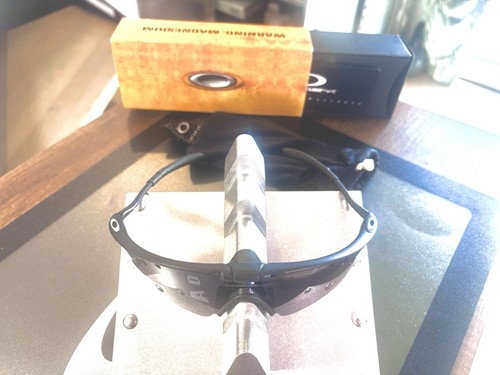 New oakley frame magnesium - m,
