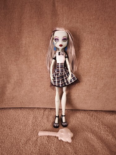 Poupée monster high frankie - poupée,