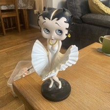 12" Betty Boop Figurine White