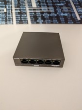 Tenda TEG1105PD, Switch PoE Gigabit a 5 porte con 4 porte PoE+@30W, hub di rete