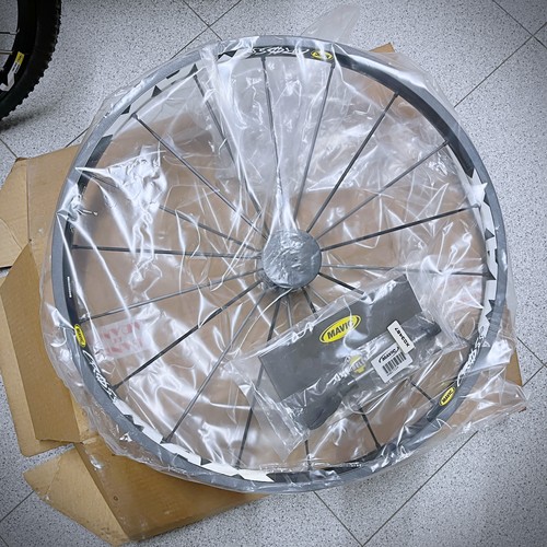 Ruota mavic mtb anteriore - 26",