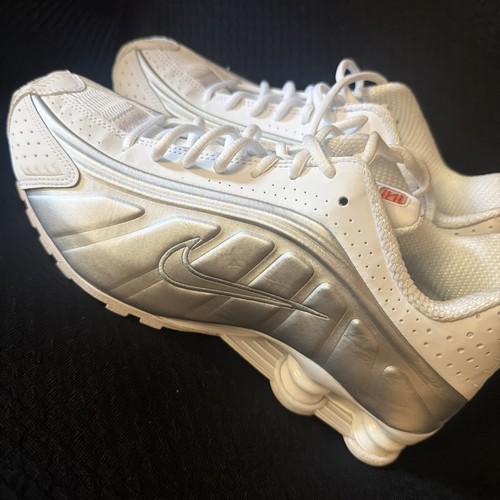 Nike shox white - r4,