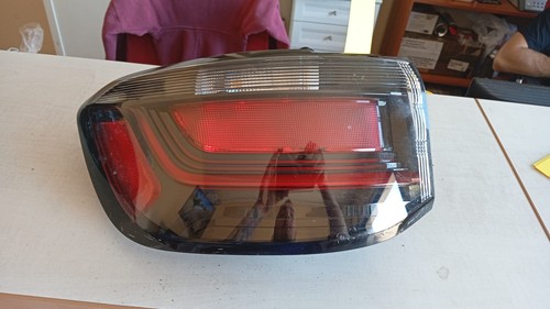 Fanale posteriore sinistro - fanale,