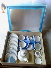 "KAHLA" un set unico di piatti
