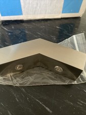 Morsetto angolare per vetro