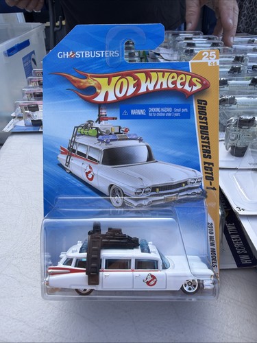 Hot wheels ghostbusters - hot, ecto-1