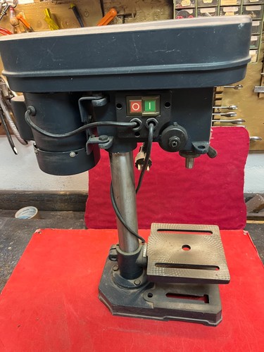 Trapano colonna banco - colonna,