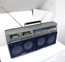 Sharp GF-1000 Boombox Ghettoblaster Lettore di cassette