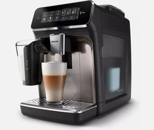 Philips Serie 3300 Macchina da espresso completamente automatica con montalatte EP3326/90
