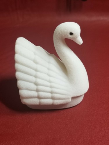 Scatola porta anelli romantica