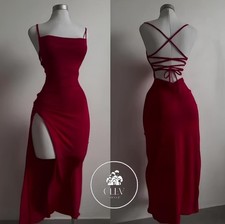 Abito lungo rosso sensuale ed
