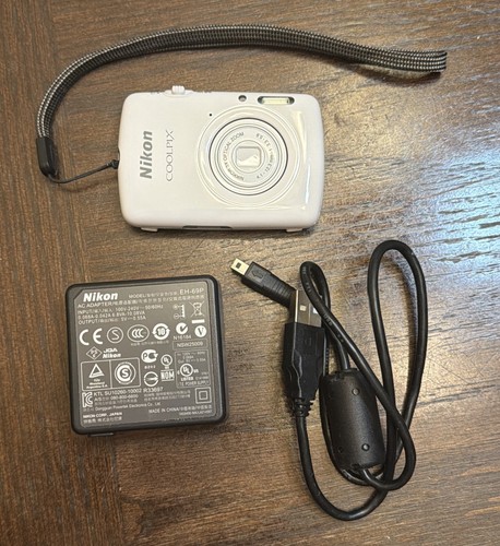 Nikon coolpix s01 - coolpix, mini
