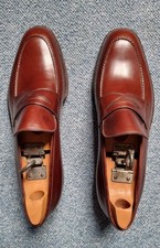 Scarpe mocassino elegante, colore marrone