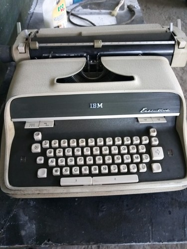 Macchina scrivere ibm - ibm, anni