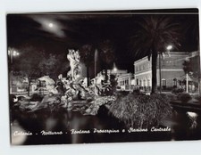 Cartolina Vista Notturna Fontana di Proserpina e Stazione Centrale Catania Sicilia Italia