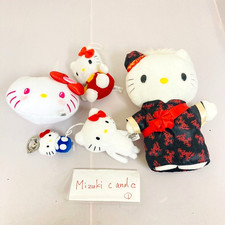 Sanrio Hello Kitty Peluche