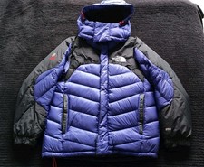 The North Face 850 Summit