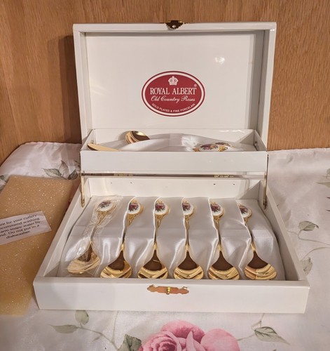 Royal albert old country - country, roses