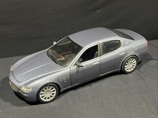 MASERATI QUATTROPORTE BLU