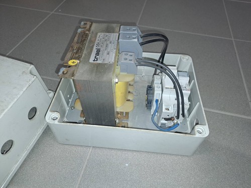 Trasformatore di - trasformatore,