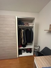 Armadio IKEA con porte