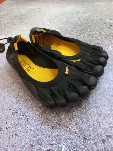 Men vibram fivefingers m108 - men's,