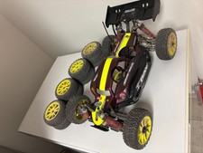 XRAY XB8 2005 modello 1/8