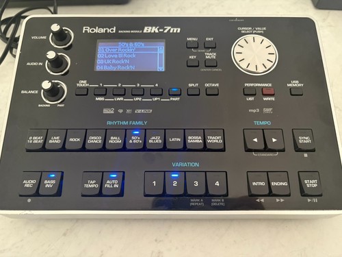 Roland bk7m synthesizer - roland,