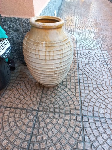 Antica anfora terracotta - in,