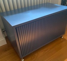 mobile contenitore blu