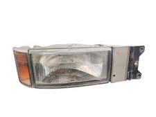 FARO ANTERIORE DESTRO PER IVECO Eurocargo 75E15 Serie (94>02)
