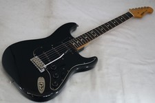 Chitarra elettrica YAMAHA