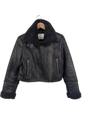 STRADIVARIUS Giacca in eco pelliccia Donna Giacca Taglia IT 40 nero stile casual