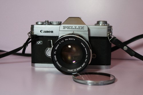 Canon pellix film camera - pellix, ql