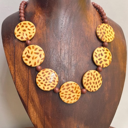 Collana vintage fatta mano - a,