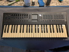 korg taktile 49 - controller